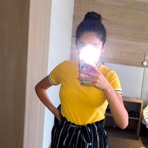 Yellow t-shirt